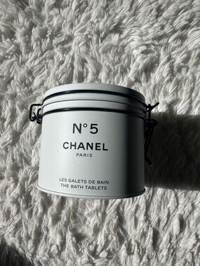 Chanel N°5 Bath Tablets - White sealed new